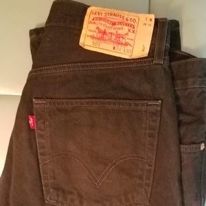 MENS BLACK LEVI 501 34W 30L.